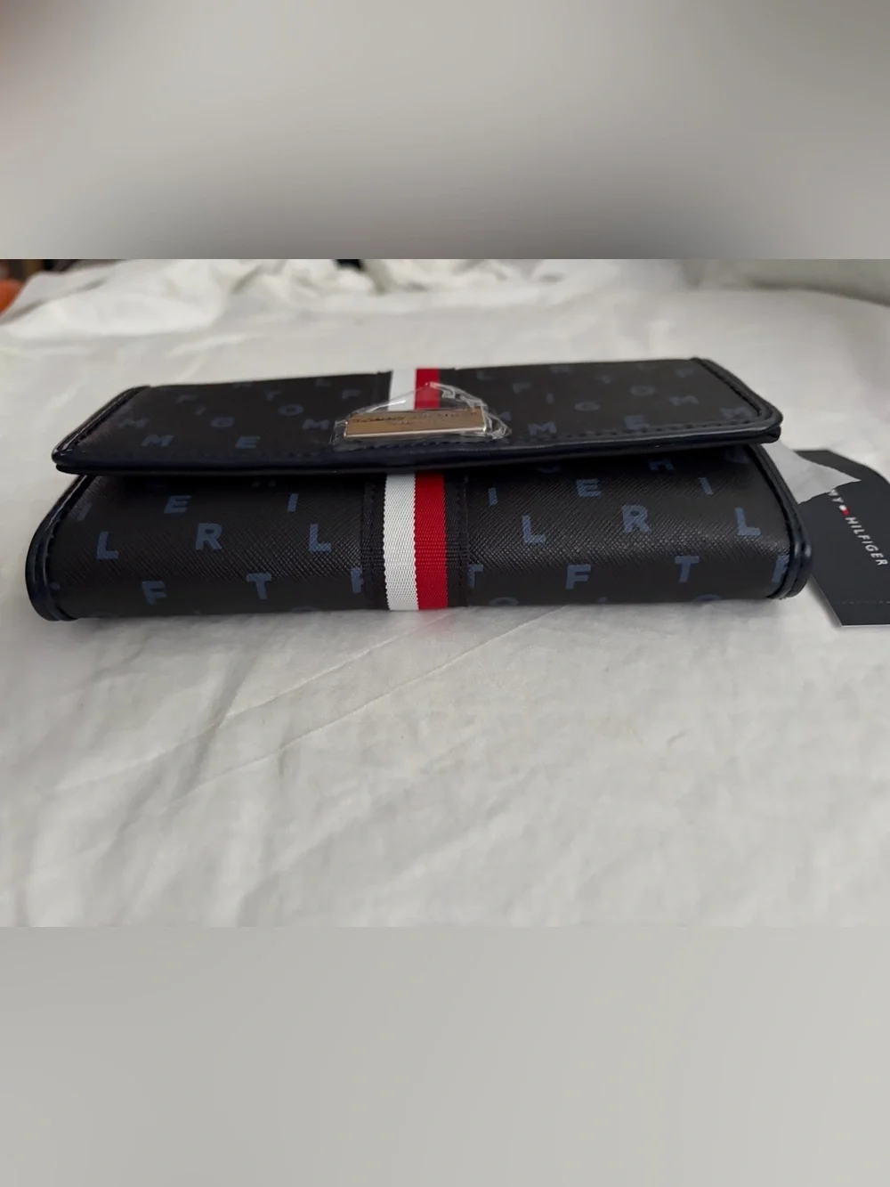 Tommy Hilfiger Navy Trifold Wallet Red-White Stripe NWT